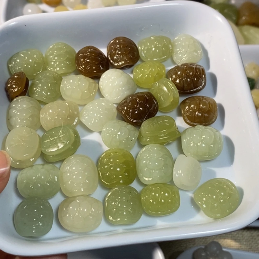 和田玉未镶嵌手链微瑕发二