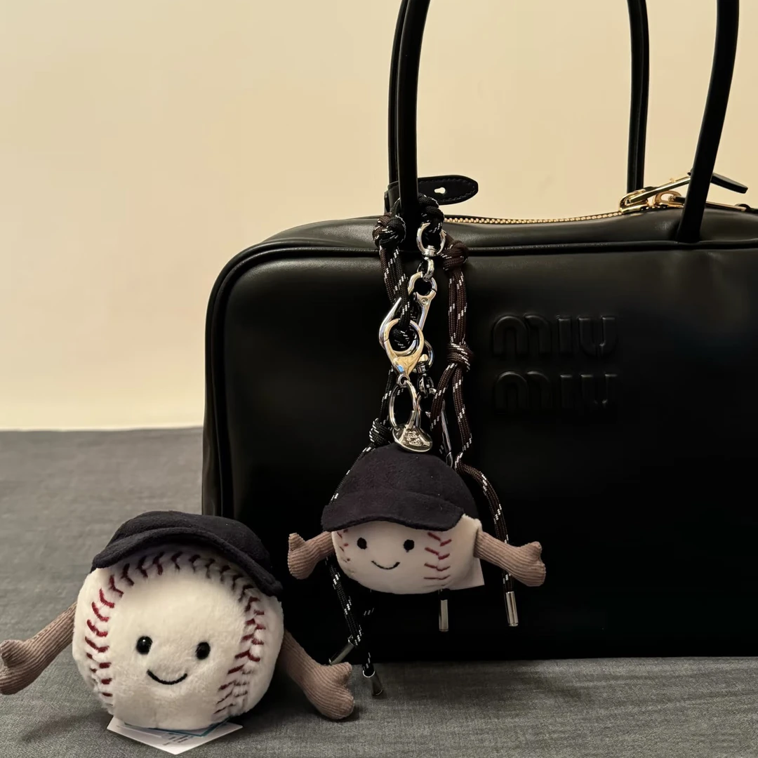 2月4日【编号001—070】JC挂件 男女设计师同款潮牌