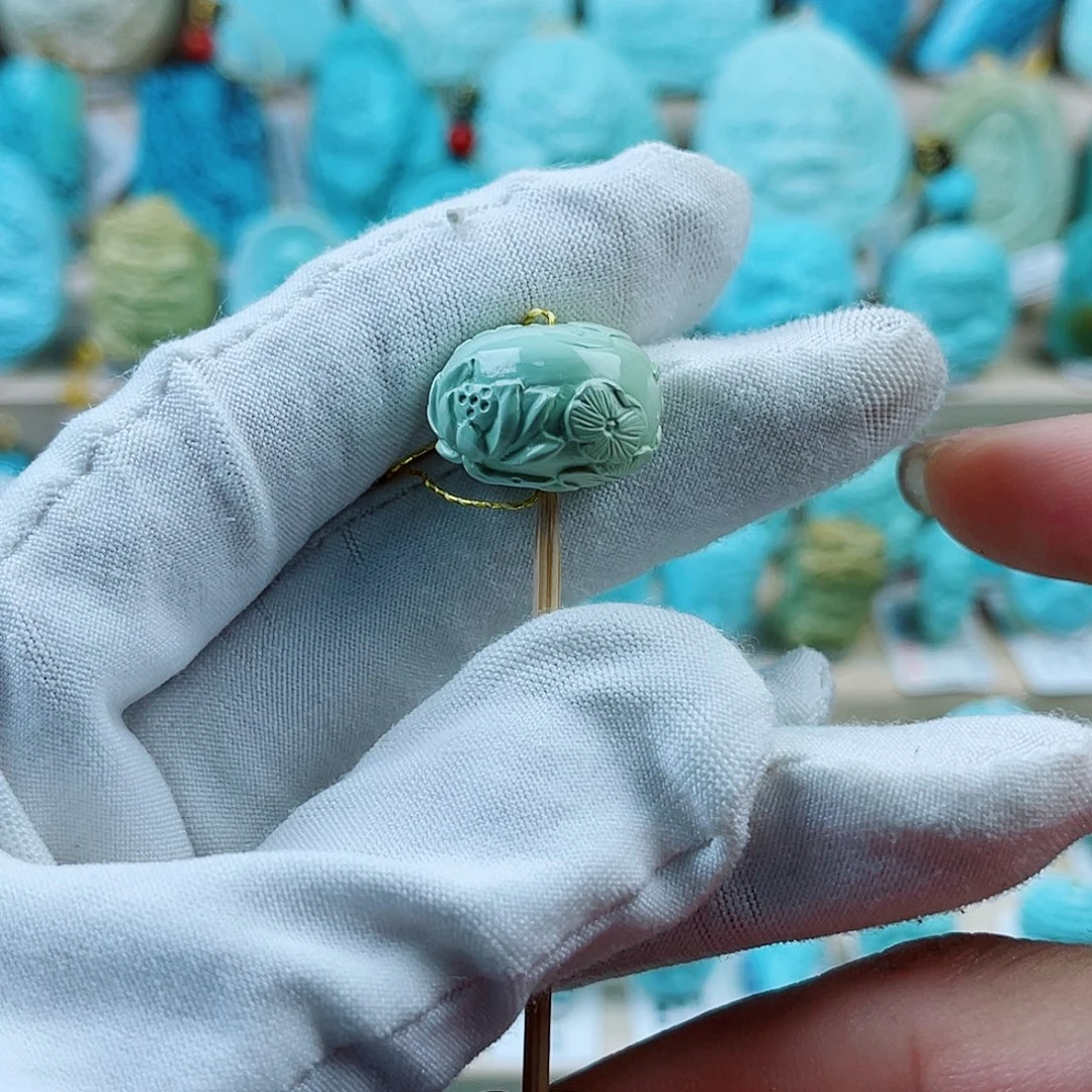 未镶嵌绿松石珠宝奇石