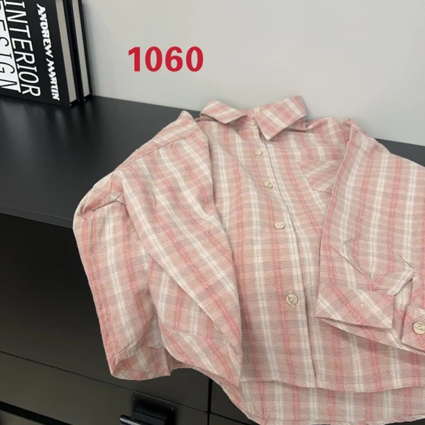 KM PERSONALITY 2025 新款春秋男女不加绒衬衫 1060