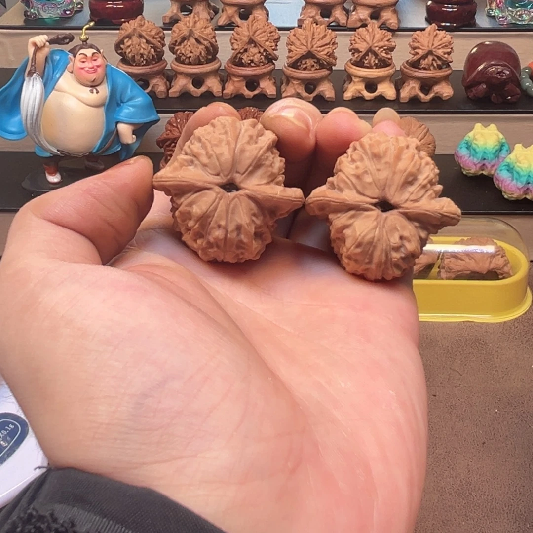 把件桃核37血麒麟