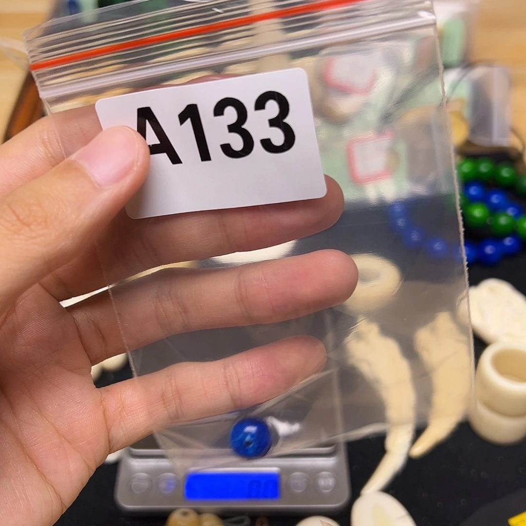 偷***猫天然猛犸象牙雕刻品