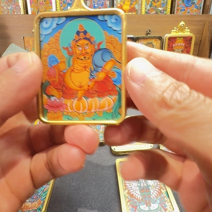 吊坠黄财神纯手绘