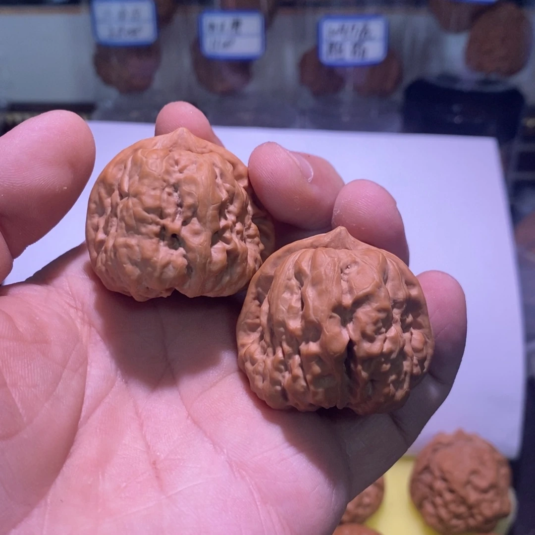 文玩核桃吊坠蛤蟆