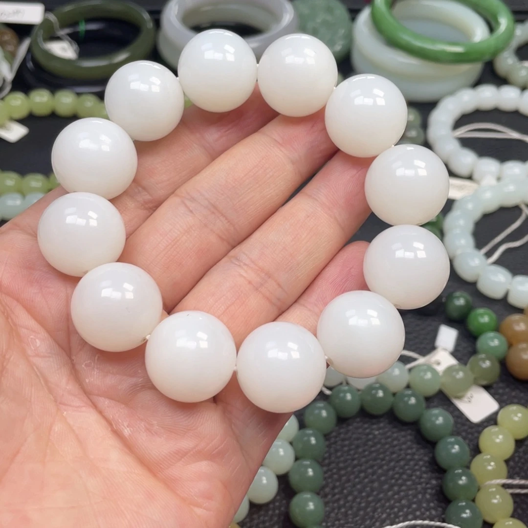 和田玉未镶嵌手链