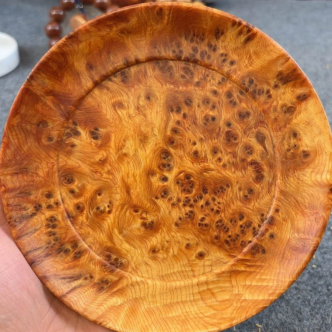 崖柏爆满榴花盘子