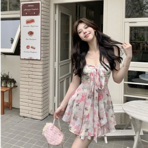 2025新款夏季碎花甜美浪漫可爱法式短裙女挂脖抹胸吊带连衣裙女