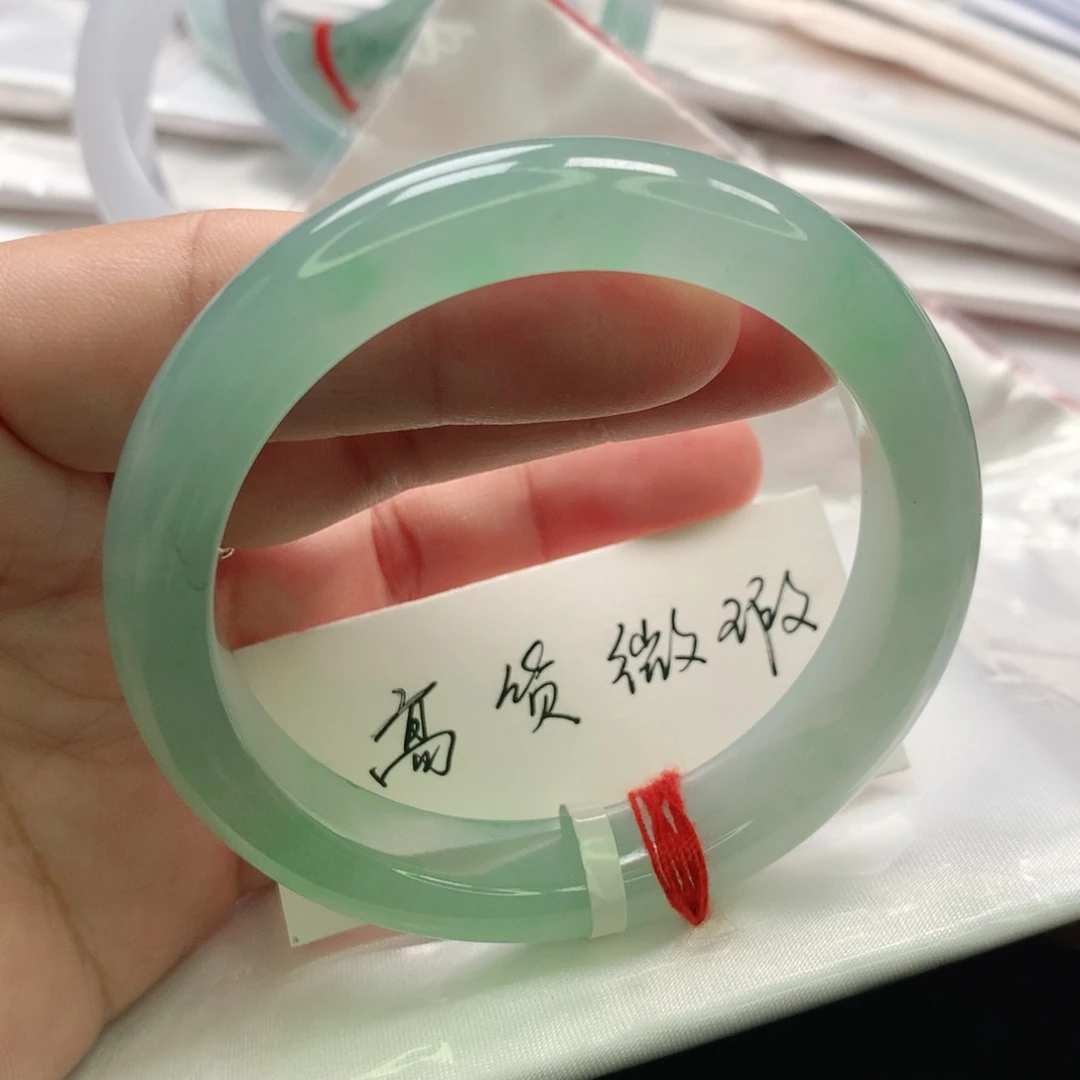 翡翠未镶嵌手镯缅甸52.53