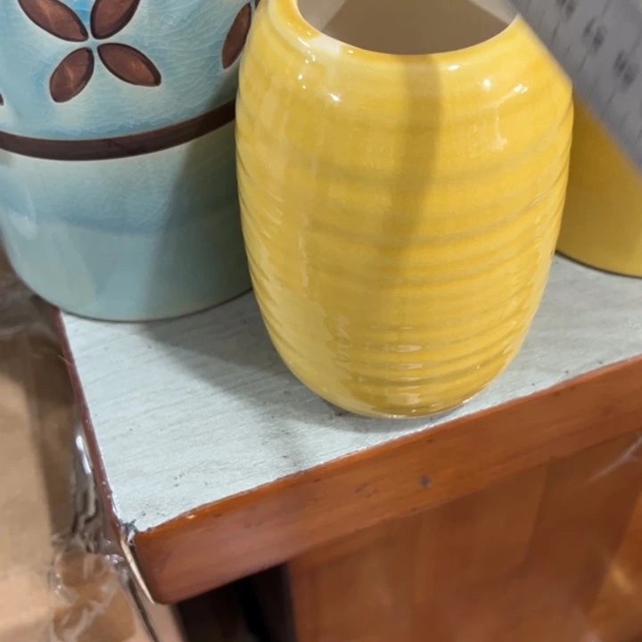 陶瓷花瓶摆件微瑕捡漏出