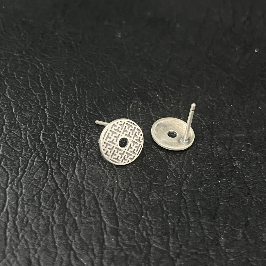 925银耳饰 万福纹圆扣耳钉卡1cm F2126
