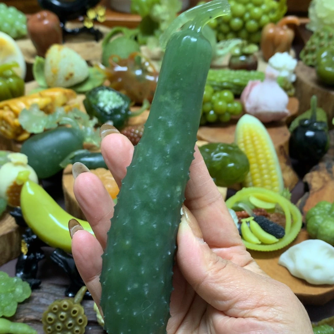 未镶嵌蛇纹石玉摆件