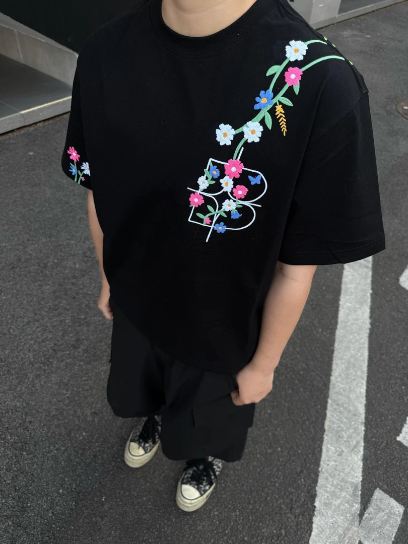 美式复古纯棉短袖T恤夏季新款宽松休闲花卉刺绣圆领高级半袖上衣