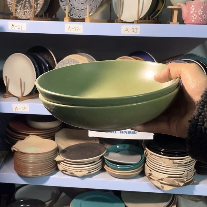 瓷2只高温釉下彩陶瓷