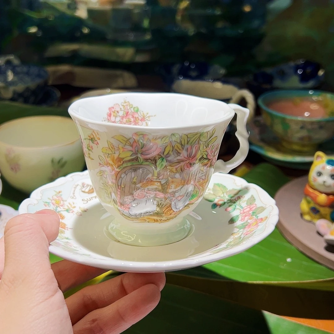 咖啡杯和茶杯也好好吃