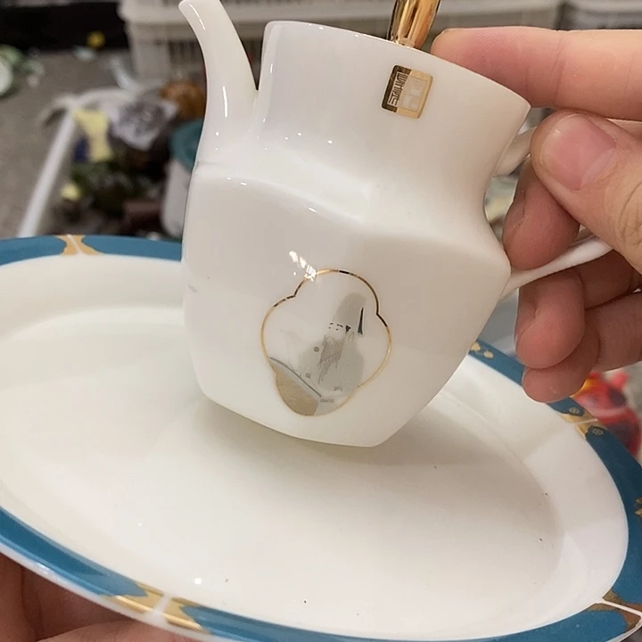 陶瓷艺术品及陶瓷制品