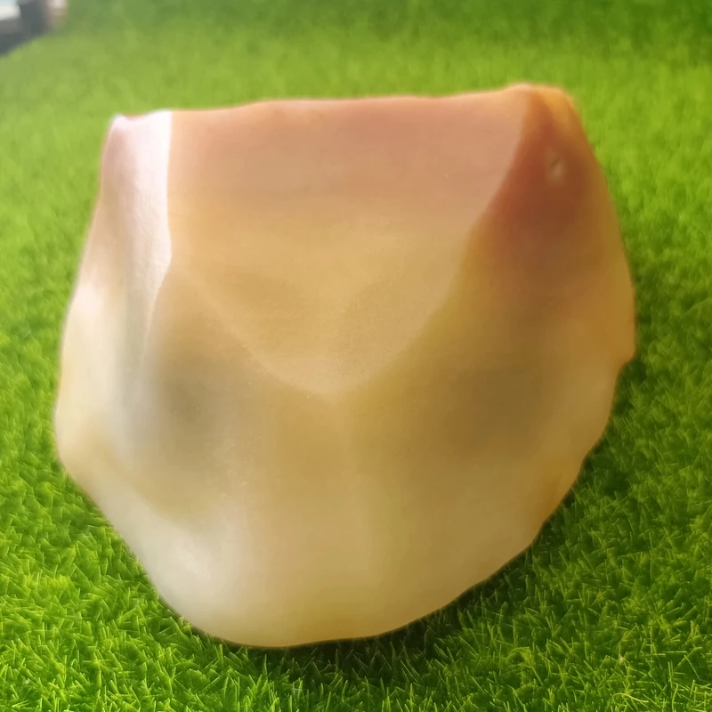 新疆北疆戈壁五彩石盆景石把玩石