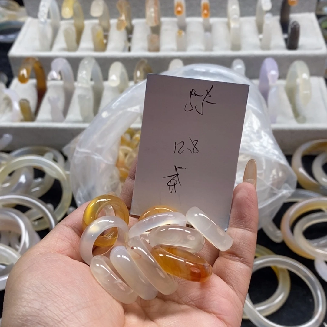 手镯玛瑙/玉髓未镶嵌椭***缘56