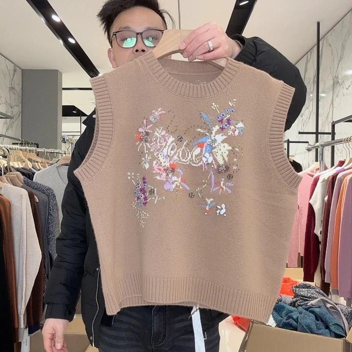 山羊绒背心手工背心