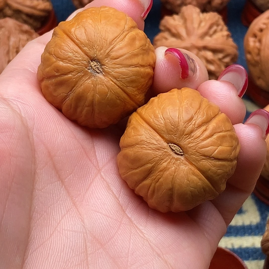 把件文玩核桃精品小石头