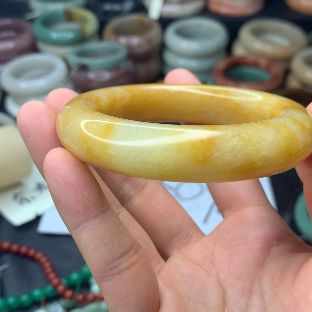 ****座石英质玉手镯未镶嵌27