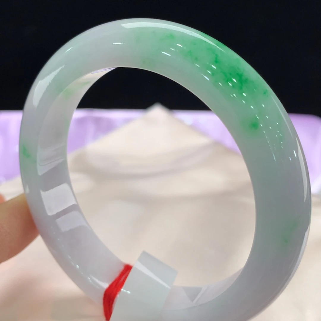 翡翠未镶嵌手镯1112