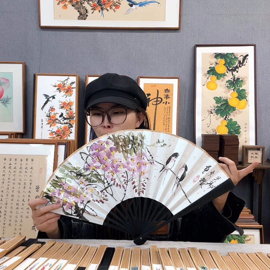 国画福利折扇带中玉扇骨（默认粘好发出）紫藤鸟