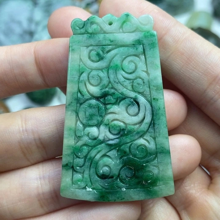 颈饰未镶嵌翡翠吊坠