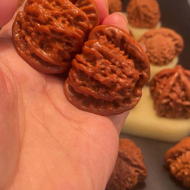 用***3猴头核桃吊坠工艺核桃