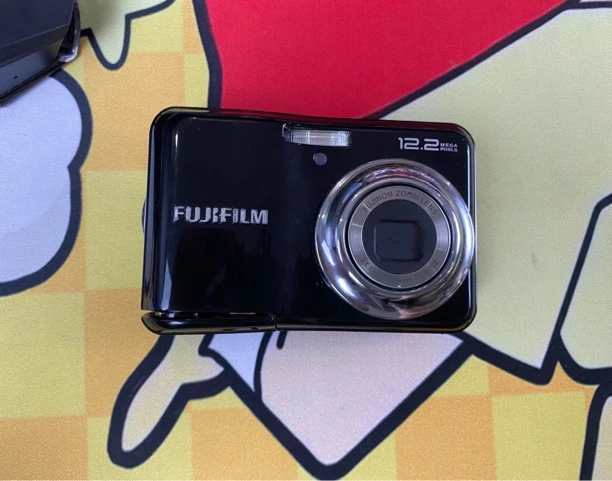 9新 Fujifilm/富士 富士a220 1220w像素 五号电池自备