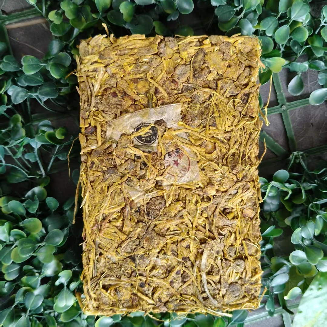 雨腾古茶 “昊天L”挡MF黄金X根200g/砖 (6月17）