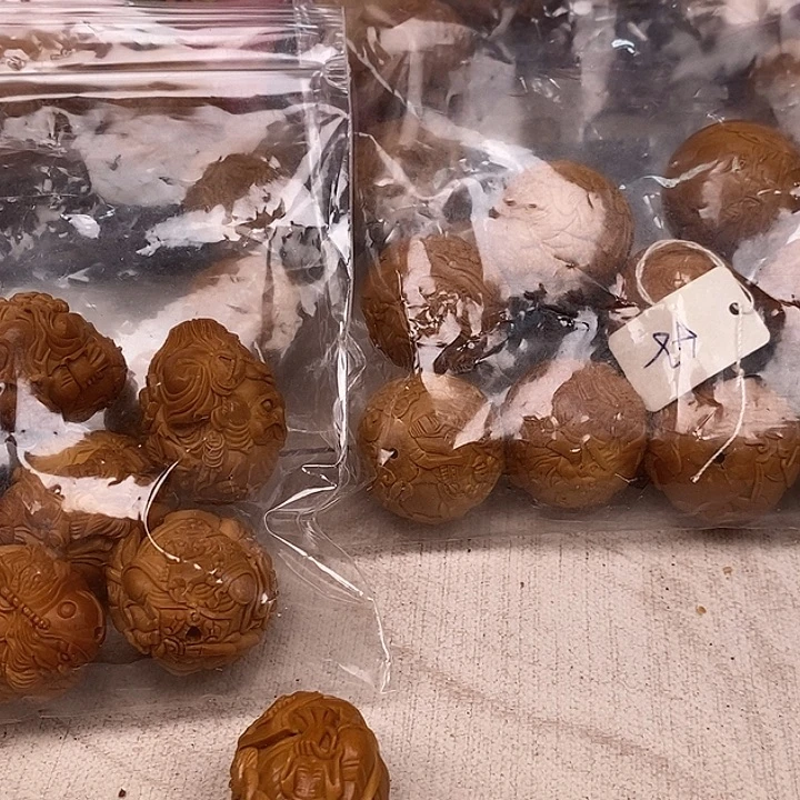 等***雨橄榄核吊坠橄榄核