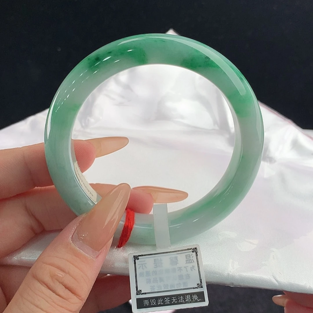 【闪购商品】未镶嵌手镯翡翠56/57