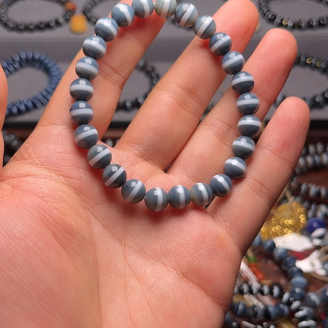 龍***馆玛瑙/玉髓手串未镶嵌