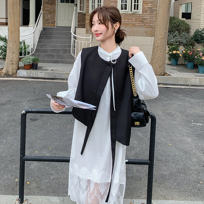 蕾丝下摆拼接连衣裙套装女2025年春秋新款设计感休闲马甲两件套裙