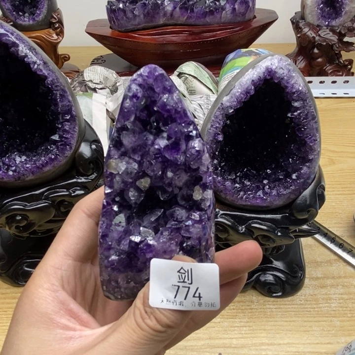 未镶嵌紫晶大型摆件（非配饰）