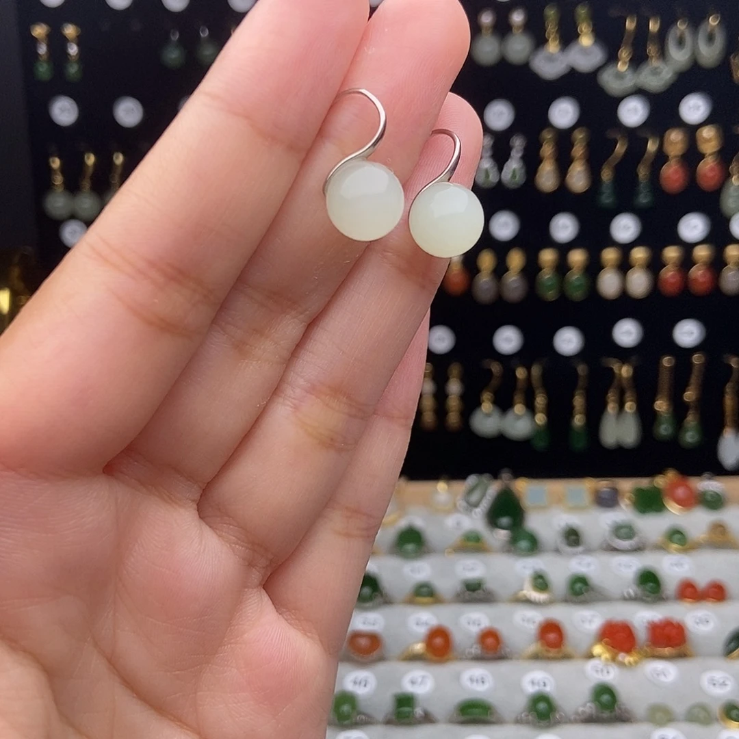 银S925镀金镶嵌和田玉耳饰