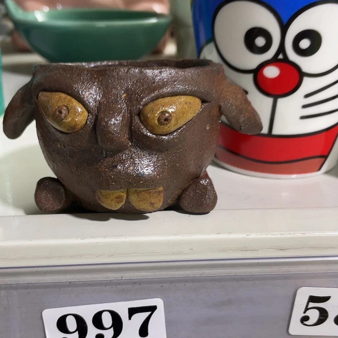 瓷片努****力哈哈哈我真的要把她打在脑门下