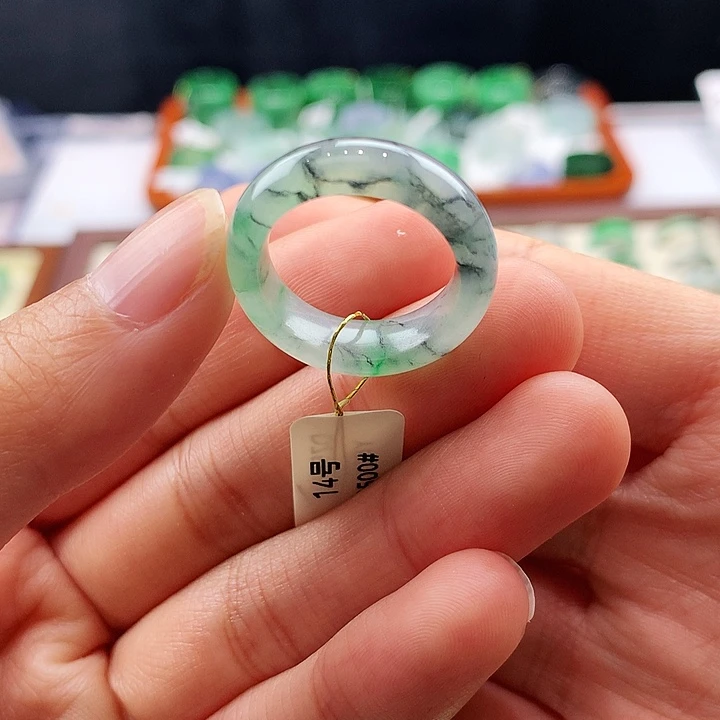 翡翠未镶嵌戒指14号