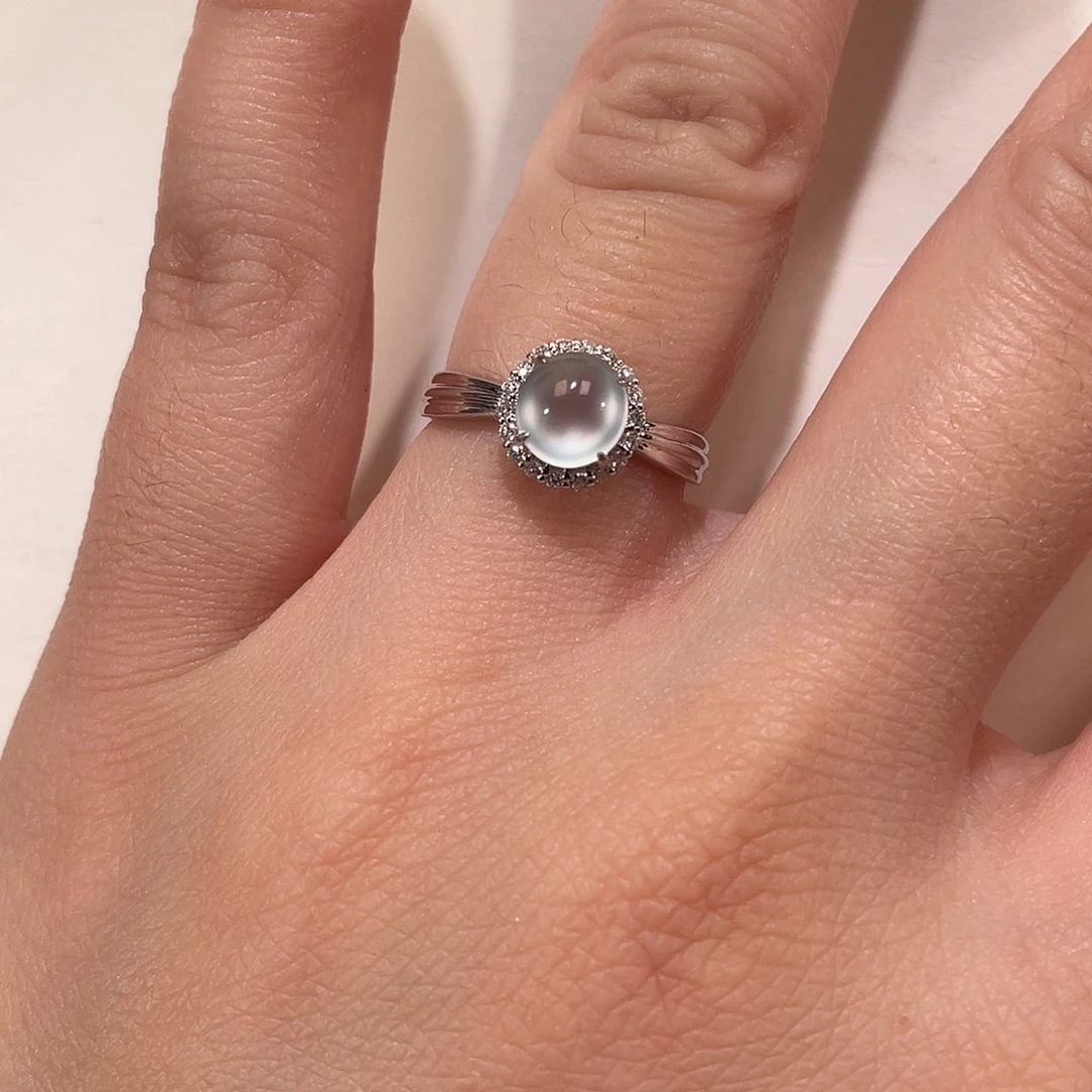 翡翠18K金镶嵌戒指南非钻