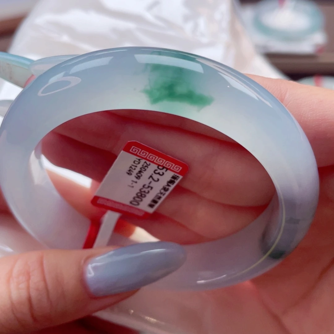 翡翠手镯未镶嵌5354圈9908