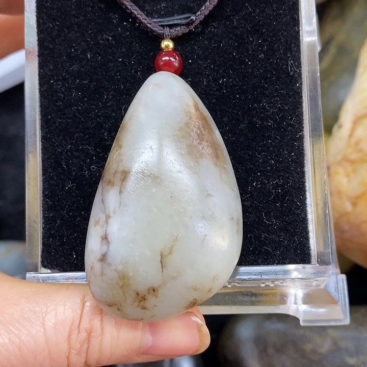 和田玉（糖玉）未镶嵌挂件