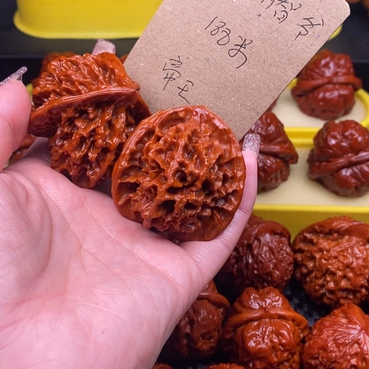 文玩核桃吊坠皮****帝王