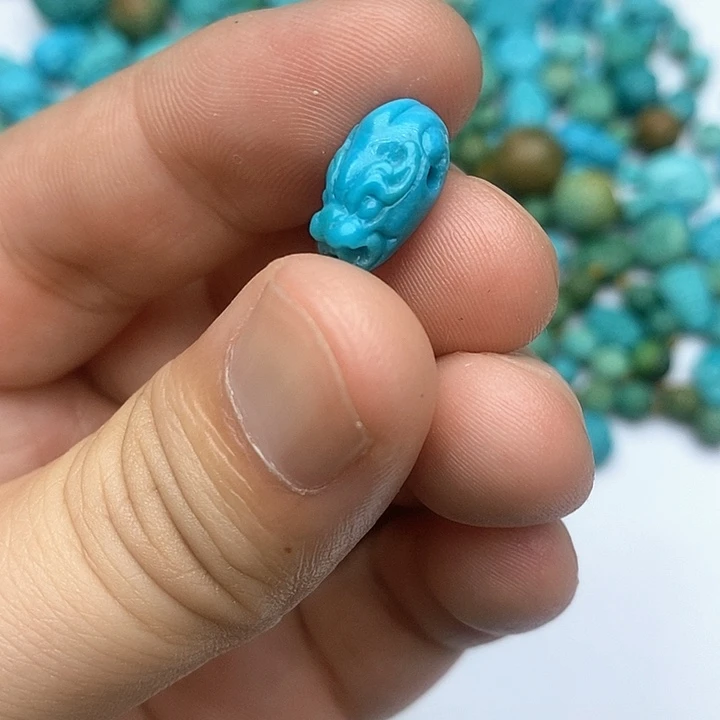 未镶嵌绿松石珠宝奇石