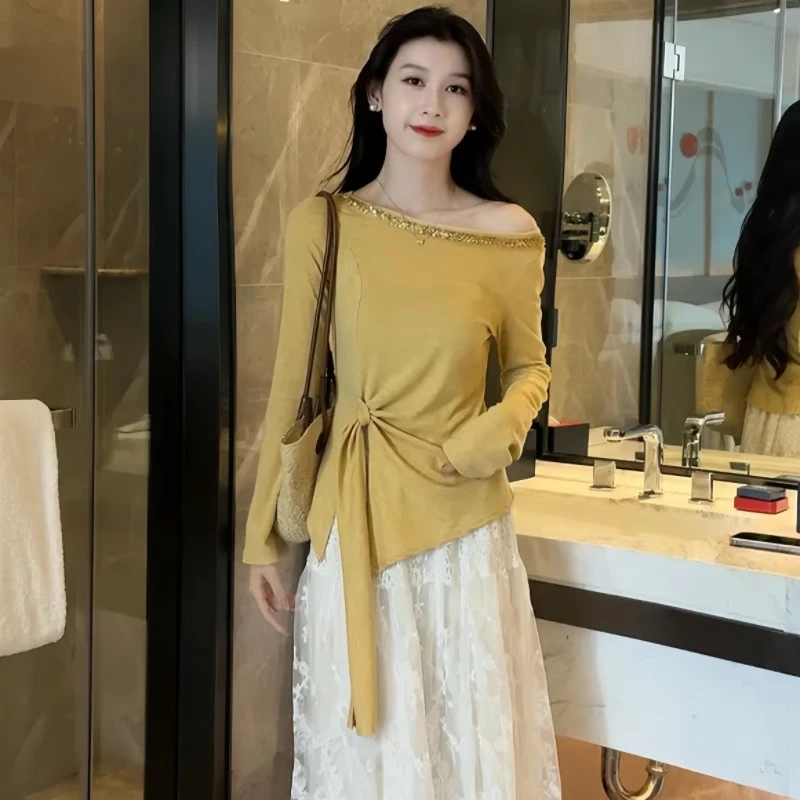 法式烫钻长袖T恤女士春秋新款不规则纯欲风露肩小衫洋气修身上衣
