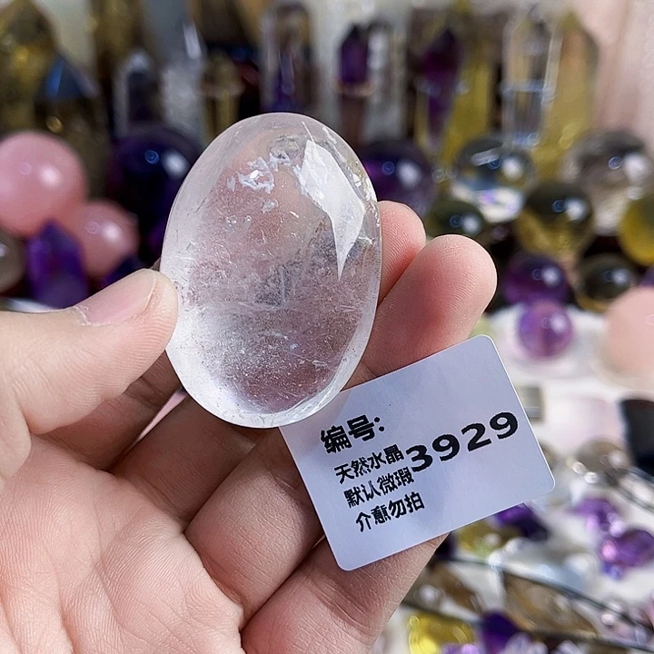 水晶未镶嵌颈饰手握