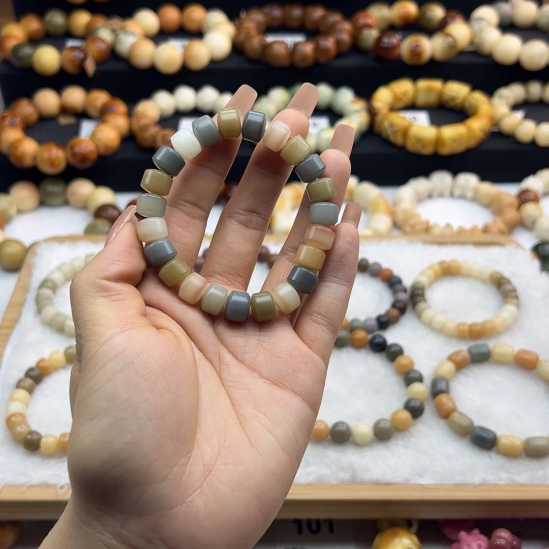 白玉菩提吊坠福利