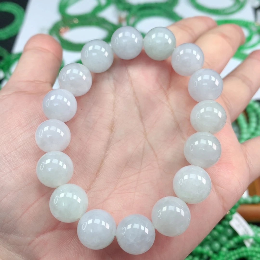 翡翠手链未镶嵌翡翠