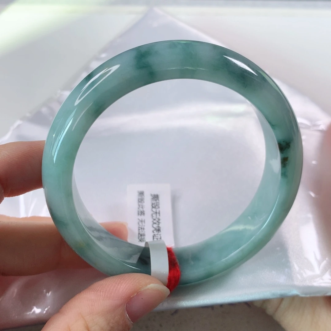 未镶嵌手镯翡翠255