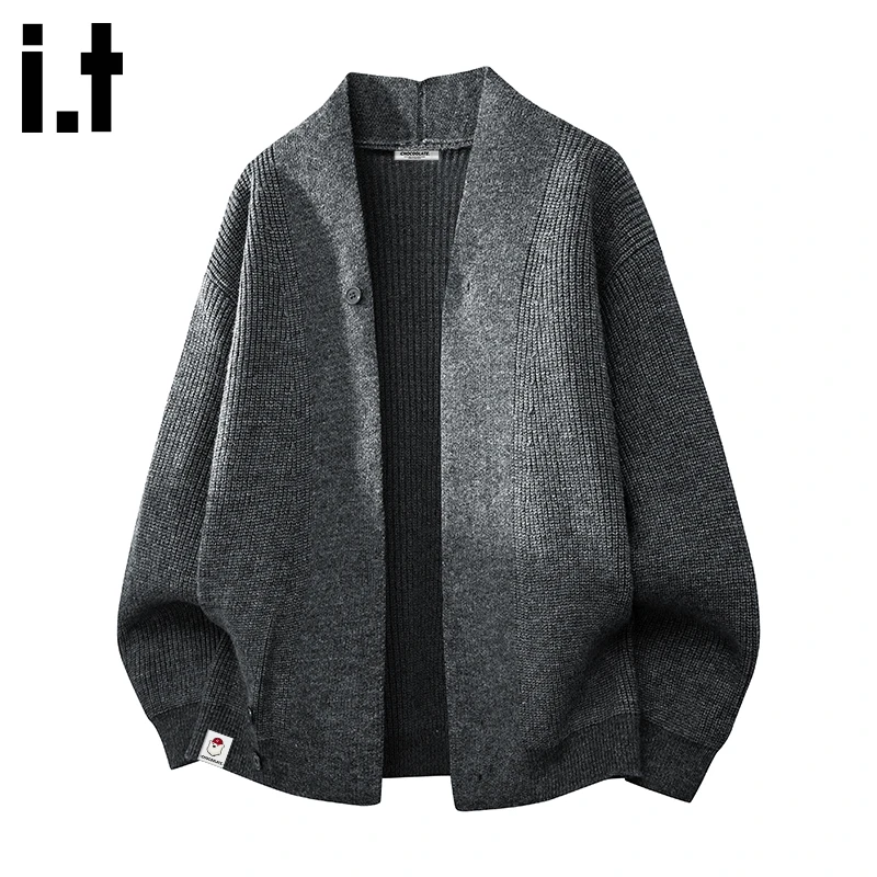 i.t:CHOCOOLATE保暖长袖毛衣男士2025秋冬宽松百搭休闲针织衫外套