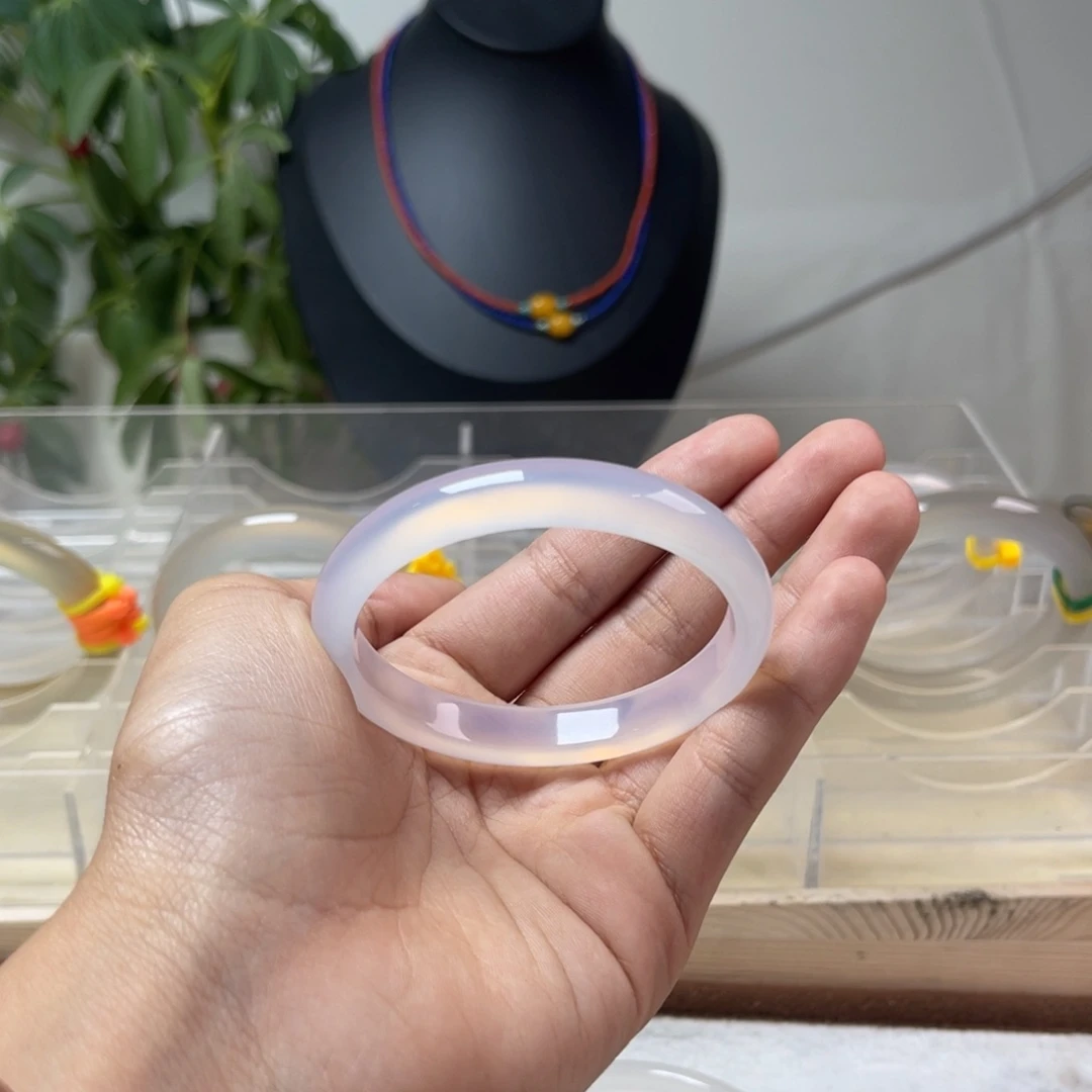 石英质玉银S925镶嵌耳钉